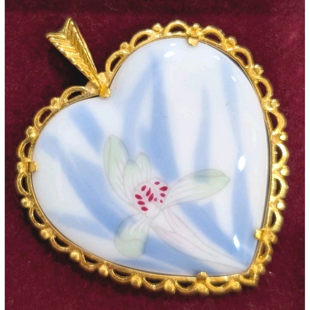 Danbury Mint Hutschenreuther‎ Bavaria Heart Porcelain Pendant Gold Tone